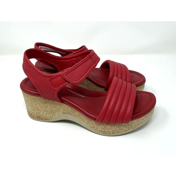 Clarks Collection Women's Chelseah Gem Wedge Sandal, Red Leather, Size 8 - Picture 3 of 7